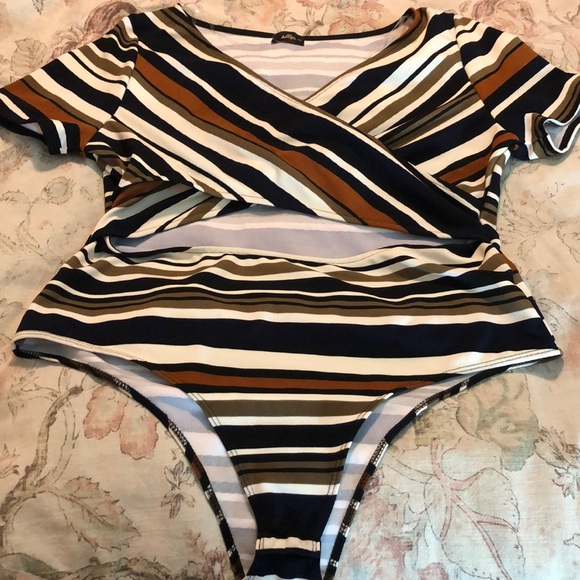 ASOPH Size 3X Peek-A-Boo Striped Wrap V-Neck Bodysuit Subdued Colors $48 NEW - Picture 8 of 11